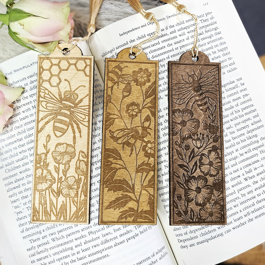 Personalised Bee Wooden Bookmark - Engraved Handmade Floral Bookmark Gift for Book Lovers