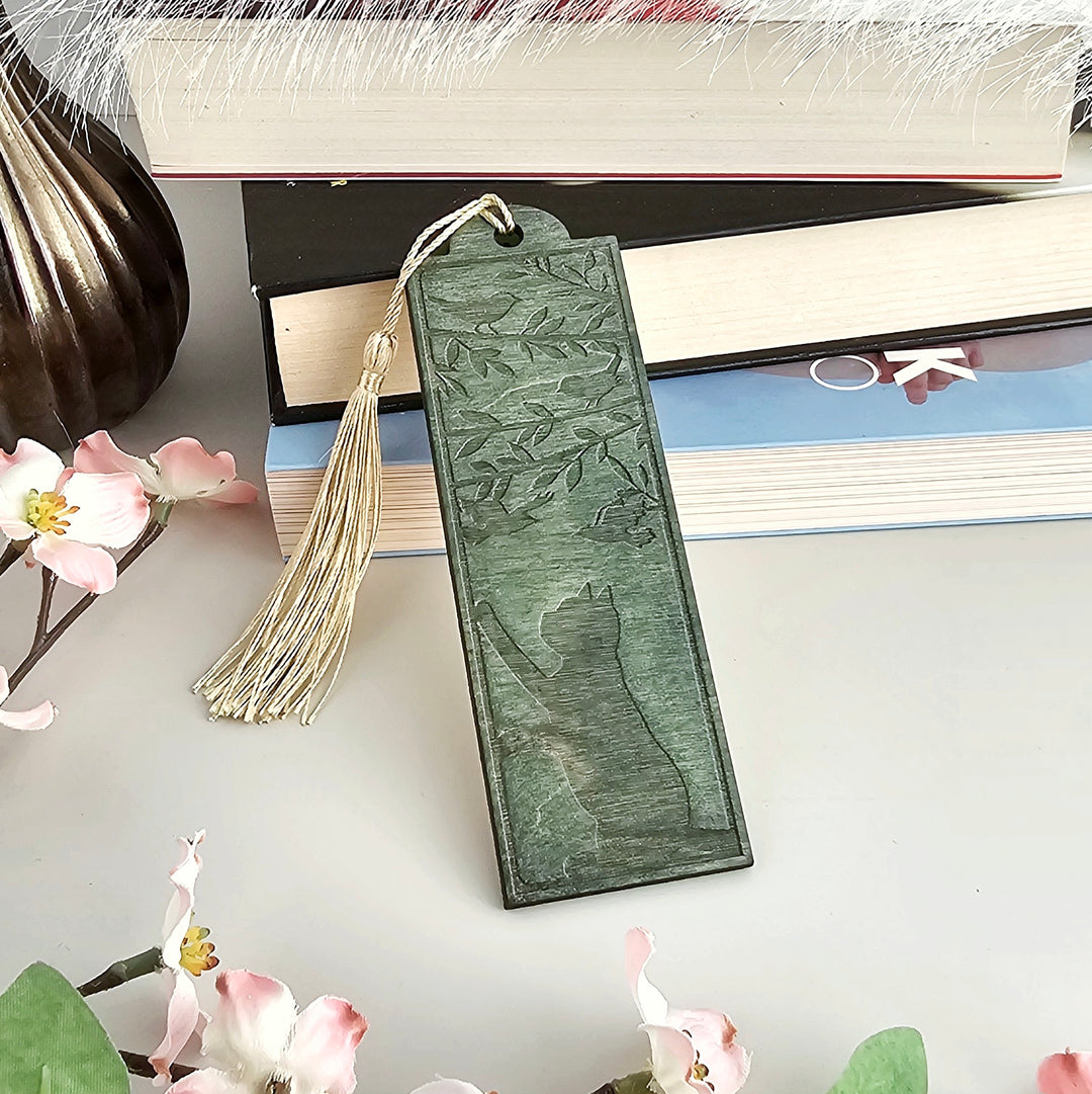 Personalised Wooden Cat Bookmark – Unique Handmade Gift for Readers