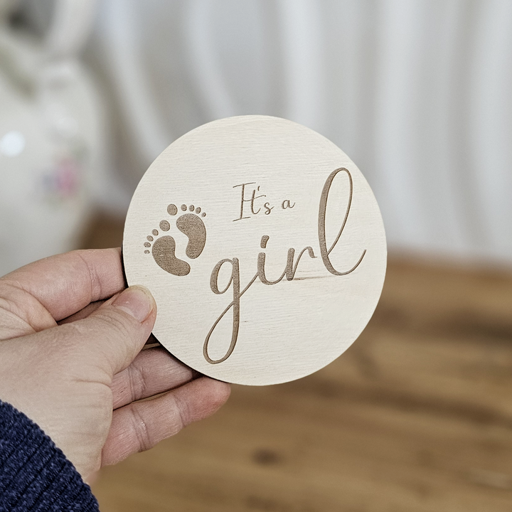 Wooden Baby Announcement It's a girl/boy | Milestone Card / Discs Photo Prop Plaque | | Social Media Flat Lay Prop