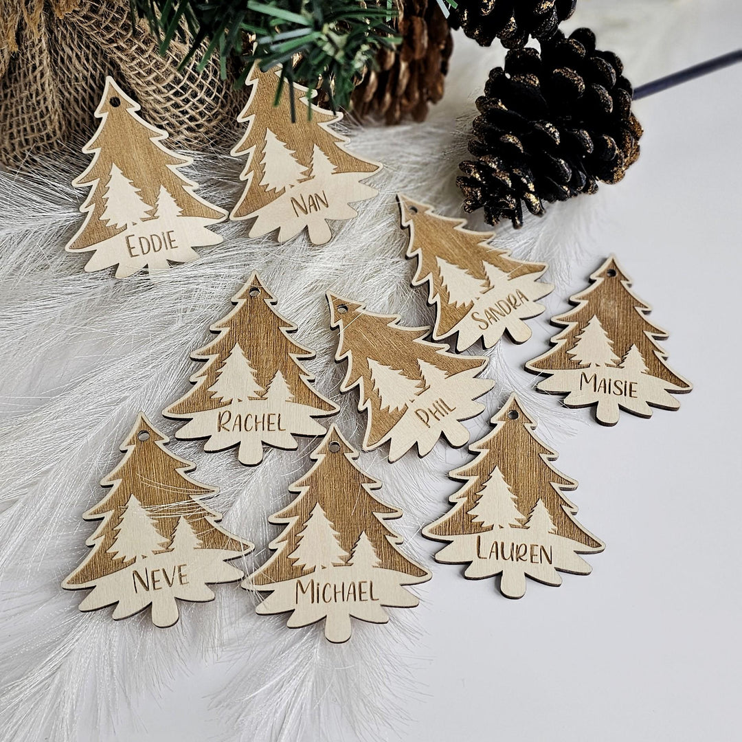 Personalised Rustic Christmas Tree Place Settings for Winter Weddings - Elegant Table Decorations for Holiday Dinners