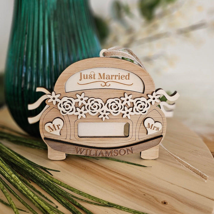 Personalised Wedding Gift Card Holder - Just Married Congratulations Wooden Card Box, Bride and Groom, Mr and Mrs Gift, Newly Married Couple