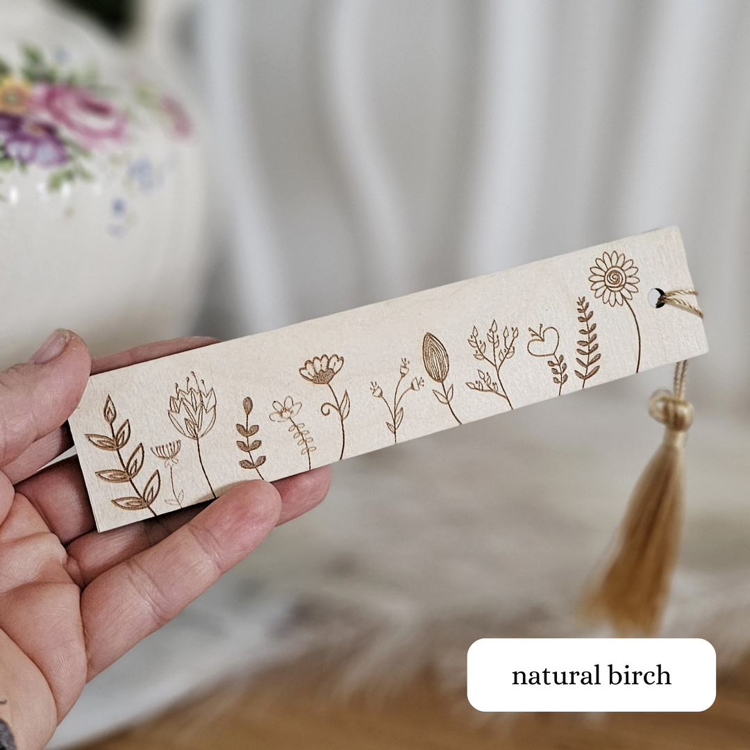 Wooden Bookmark Floral Meadow – Engraved Book Lover’s Gift – Personalised Gift for Readers