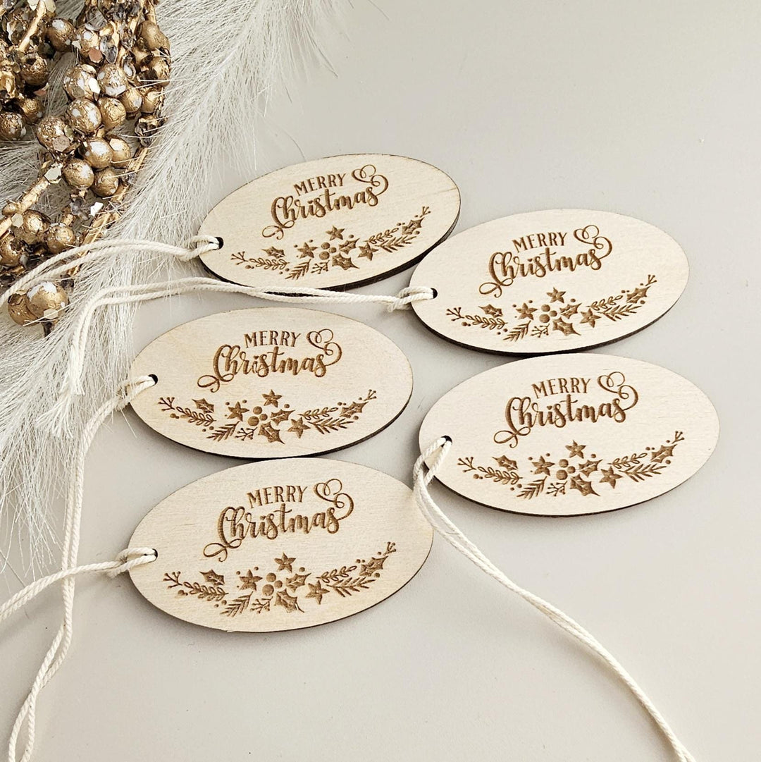 Personalized Wooden Christmas Gift Tags - Set of 5 Merry Christmas Labels for Wrapping and Wreaths