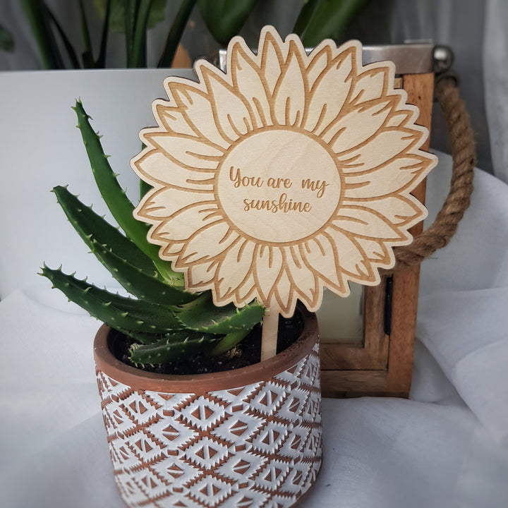 Personalised Sunflower Plant Gift Tag - Wooden Label for Teachers Valentines Mothers Day Birthdays