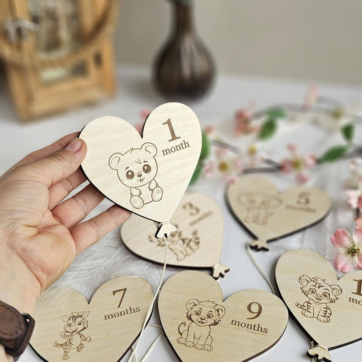 Wooden Baby Milestone Cards 1–12 Months | Baby Photo Props Keepsake