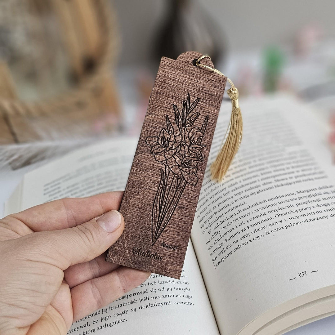 Birth Flower Bookmark August Gladiolus - Personalised Wooden Gift for Book Lovers