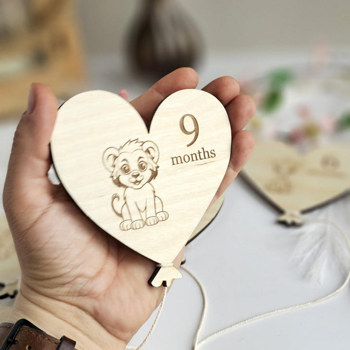 Wooden Baby Milestone Cards 1–12 Months | Baby Photo Props Keepsake