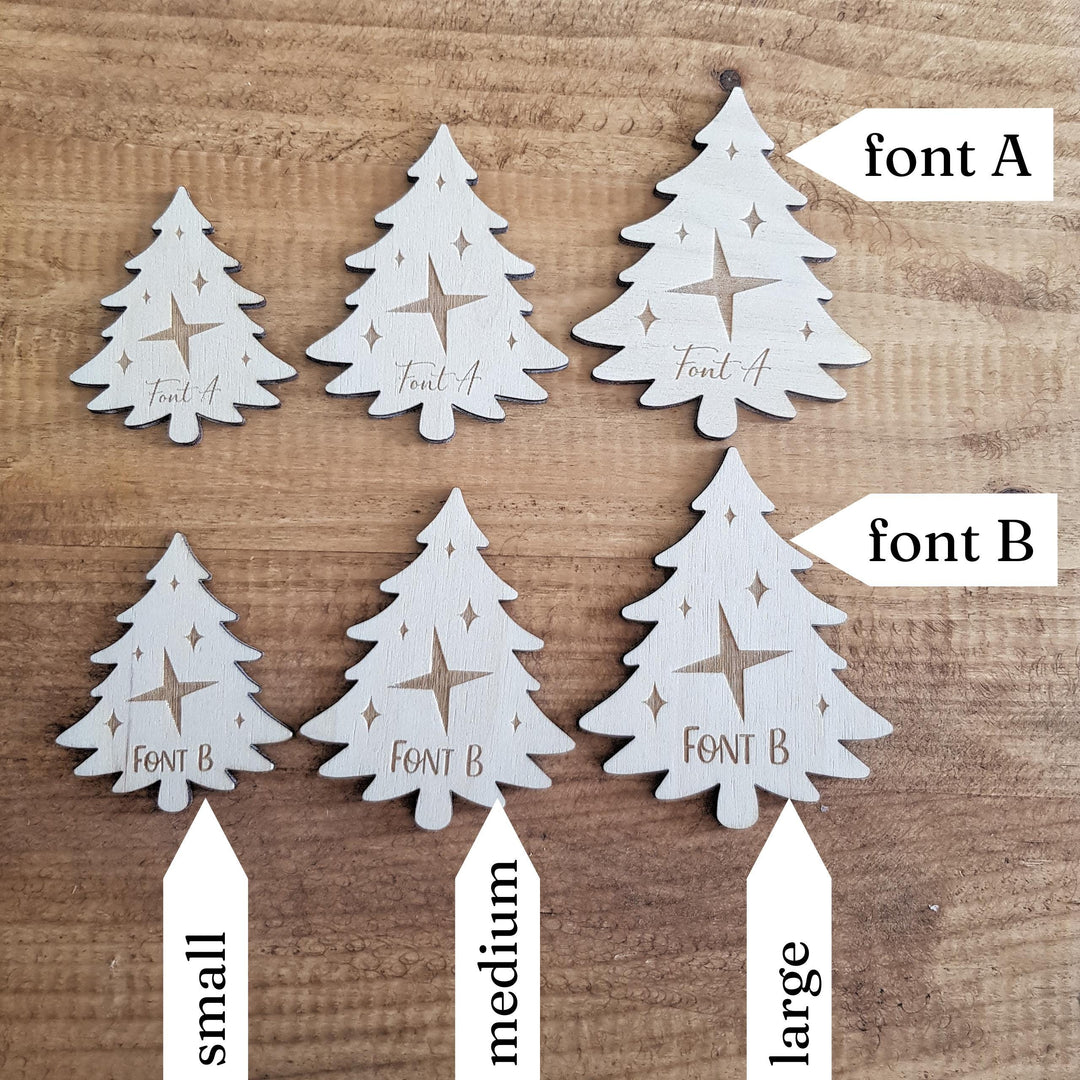 Personalised Rustic Christmas Tree Place Settings for Winter Weddings - Charming Table Decorations for Holiday Dinners