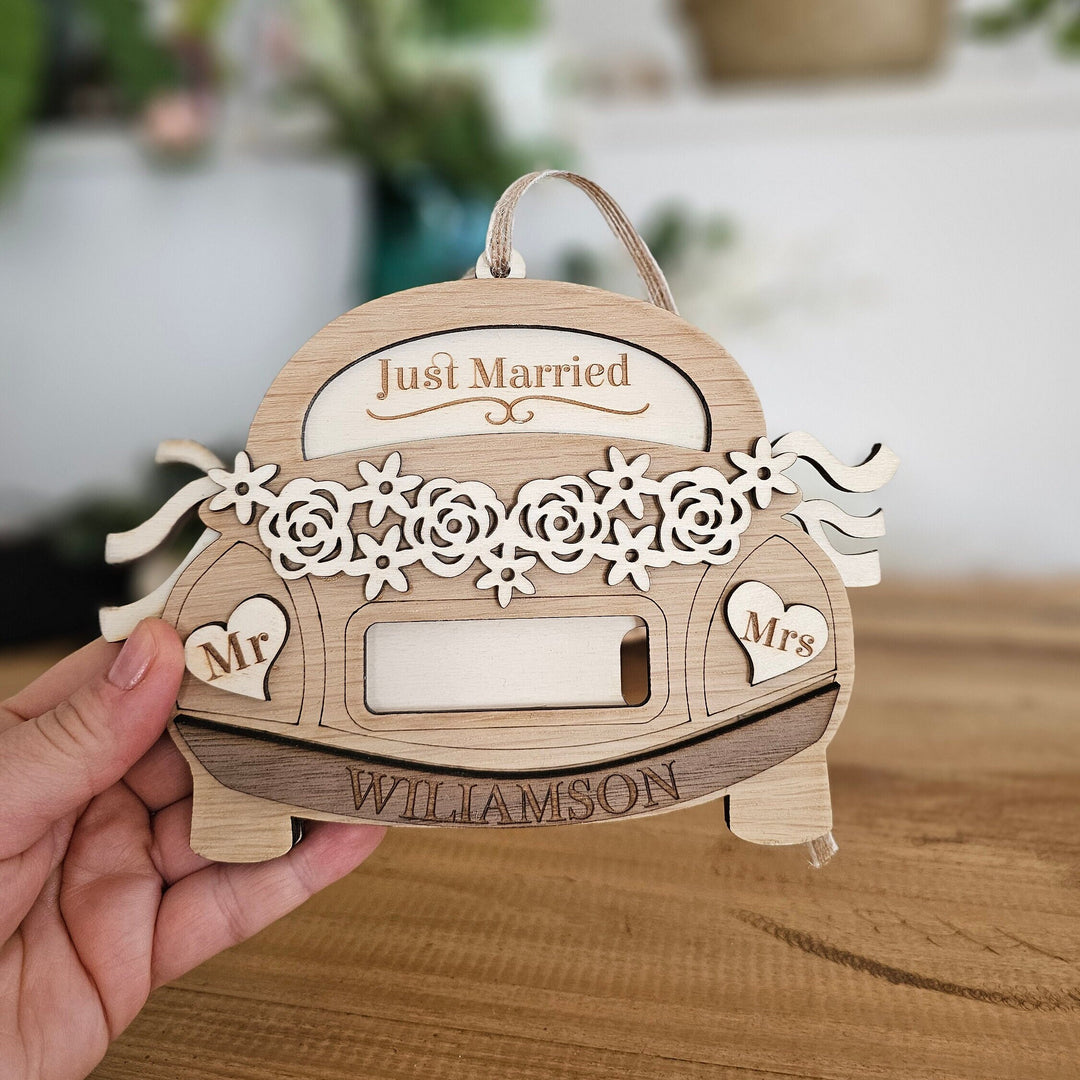 Personalised Wedding Gift Card Holder - Just Married Congratulations Wooden Card Box, Bride and Groom, Mr and Mrs Gift, Newly Married Couple