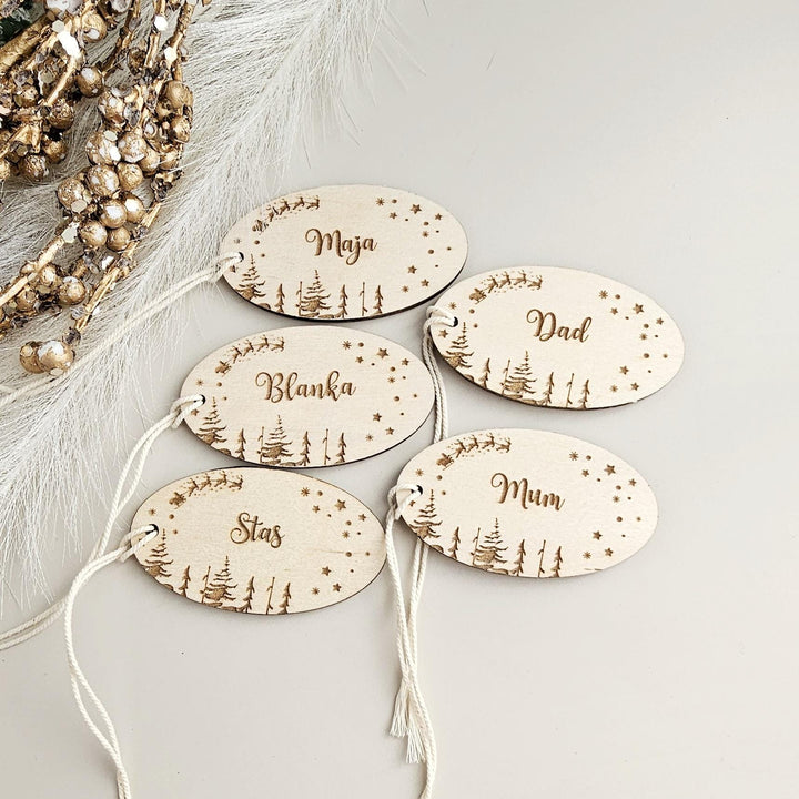 Personalized Wooden Christmas Gift Tags - Custom Santa Sleigh Labels for Luxury Wrapping
