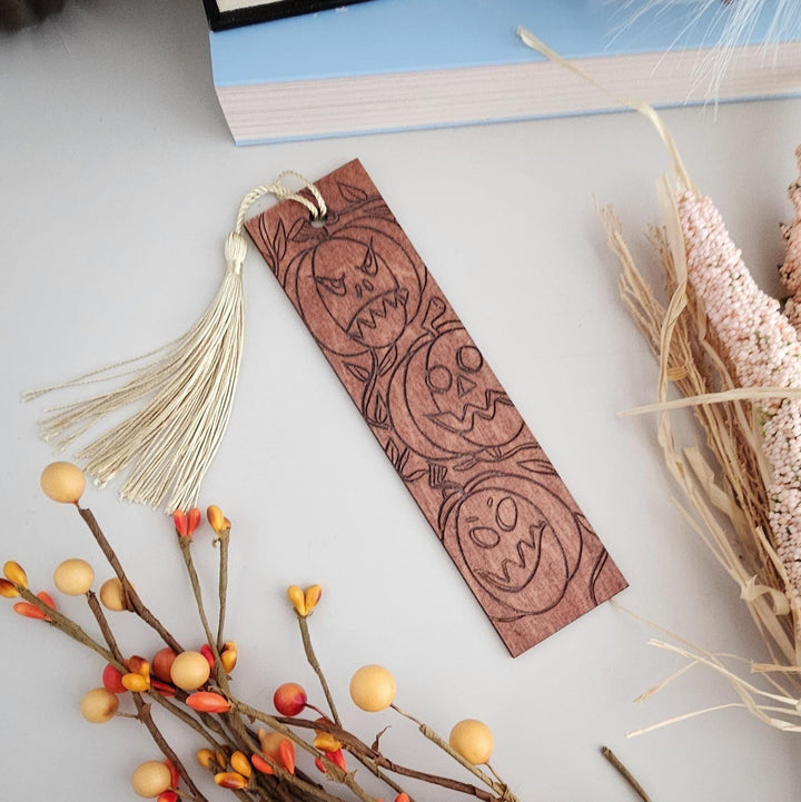 Halloween Ghost  Pumpkin Bookmark - Spooky Autumn Reading Accessory