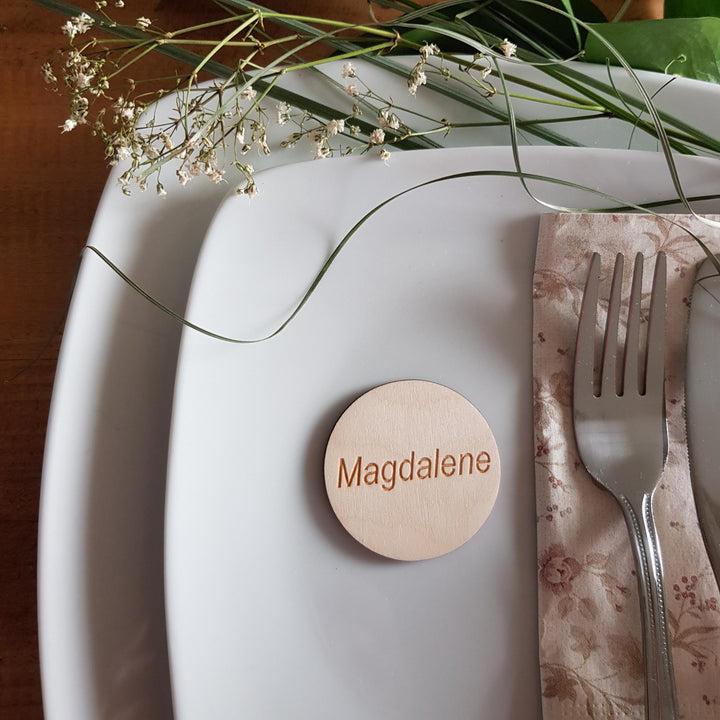 Custom Wedding Name Place Settings, Wedding Favours, Personalised Placement Cards, Natural Wedding Wooden Table Decoration