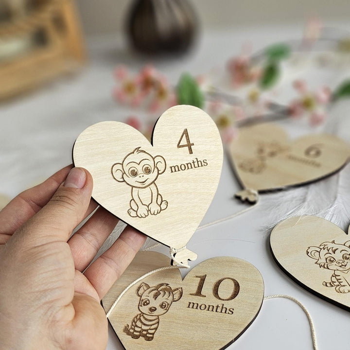 Wooden Baby Milestone Cards 1–12 Months | Baby Photo Props Keepsake