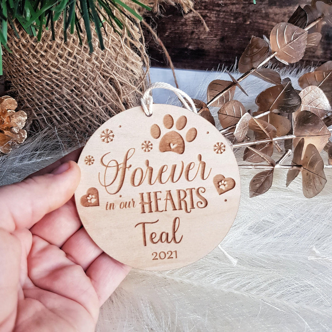 Custom Wooden Pet Memorial Ornament - Rustic Dog  Cat Remembrance Bauble