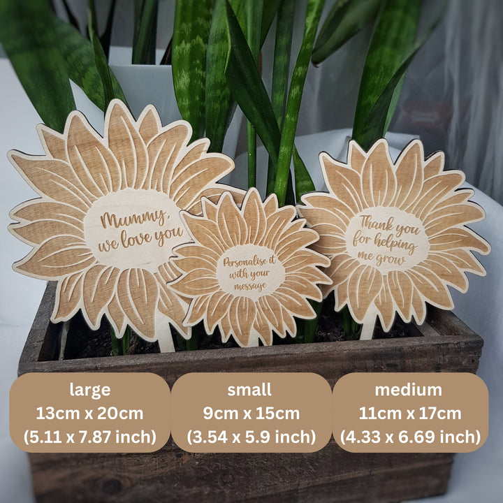 Personalised Sunflower Plant Lover Gift Tag - Wooden Flower Label for Valentines Day Mothers Day Teacher Appreciation Birthdays Anniversaries