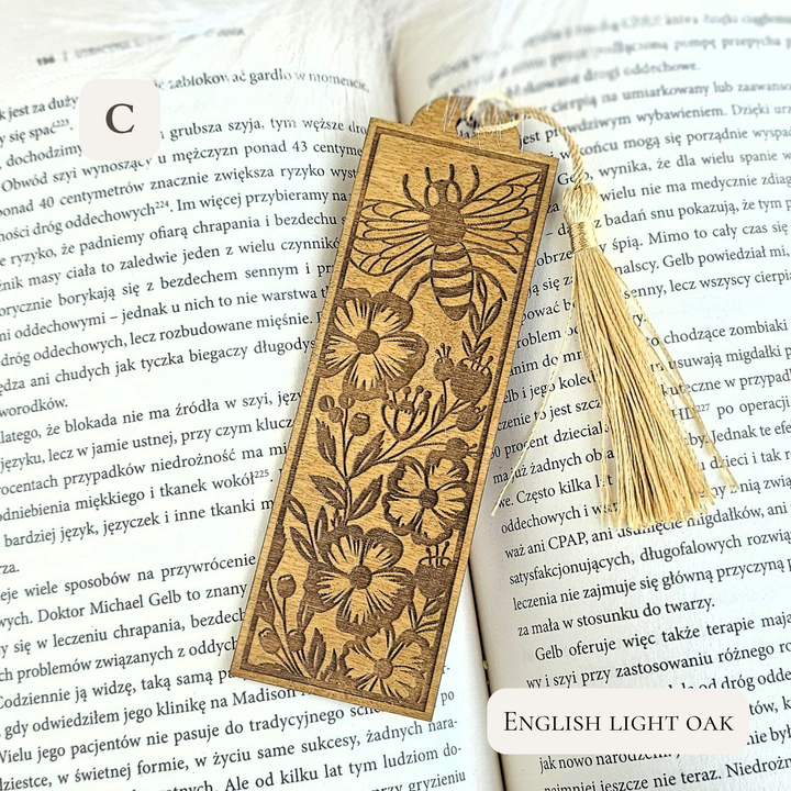 Personalised Bee Wooden Bookmark - Engraved Handmade Floral Bookmark Gift for Book Lovers