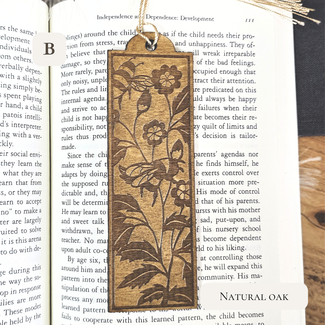 Personalised Bee Wooden Bookmark - Engraved Handmade Floral Bookmark Gift for Book Lovers