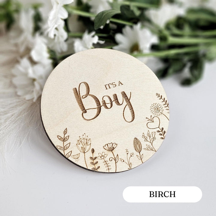 Wooden Baby Announcement Plaque - Its a GirlBoy Milestone Card Photo Prop