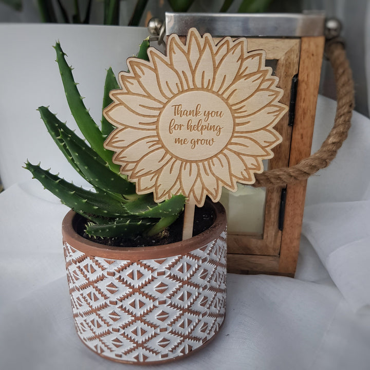 Personalised Sunflower Plant Gift Tag - Wooden Label for Teachers Valentines Mothers Day Birthdays