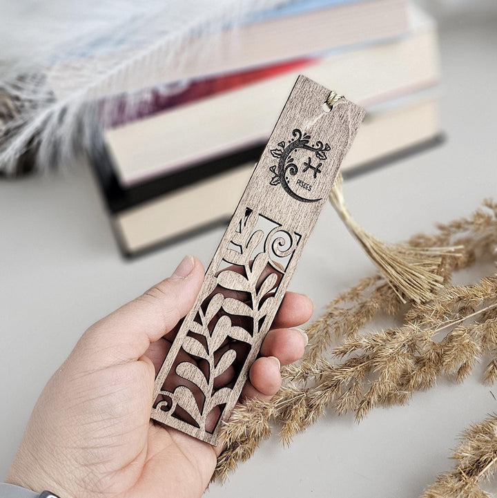 Engraved Zodiac Wooden Bookmark - Botanical Cut-Out Personalised Gift
