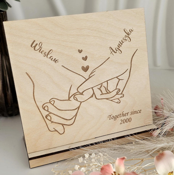 Personalised Valentine's Day gift for her for him, couple's minimalist line drawing holding hands, wooden standing card, custom names