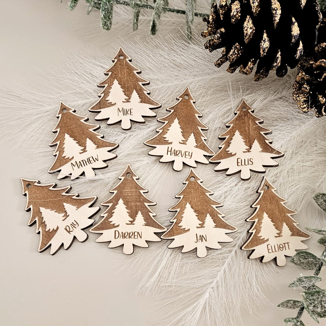 Personalised Rustic Christmas Tree Place Settings for Winter Weddings - Elegant Table Decorations for Holiday Dinners