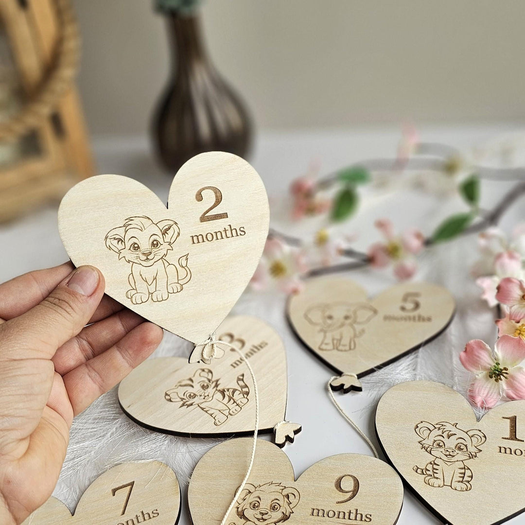 Wooden Baby Milestone Cards 1–12 Months | Baby Photo Props Keepsake