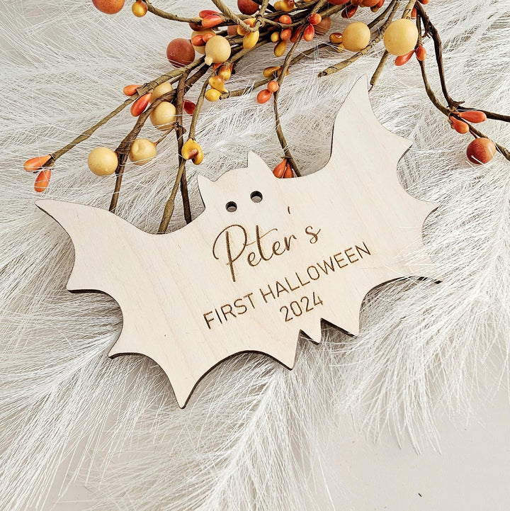 Personalised Wooden Bat Disc - Halloween Party Invitations  Decorations