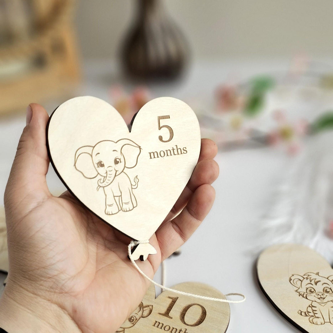 Wooden Baby Milestone Cards 1–12 Months | Baby Photo Props Keepsake