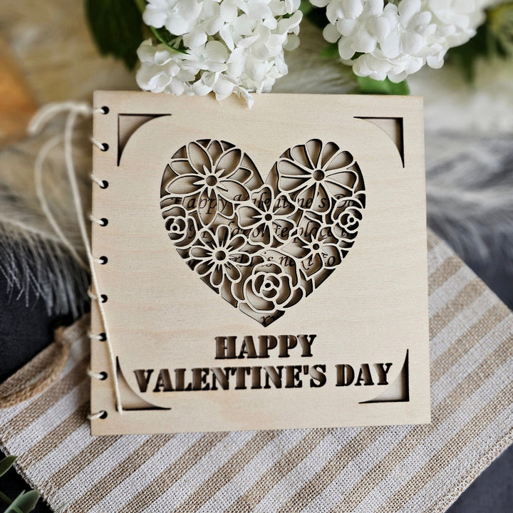 Personalised Valentine's Day Card with Romantic Floral Heart, Wooden Keepsake Gift for Anniversary, Wedding, Engagement, Love Celebration