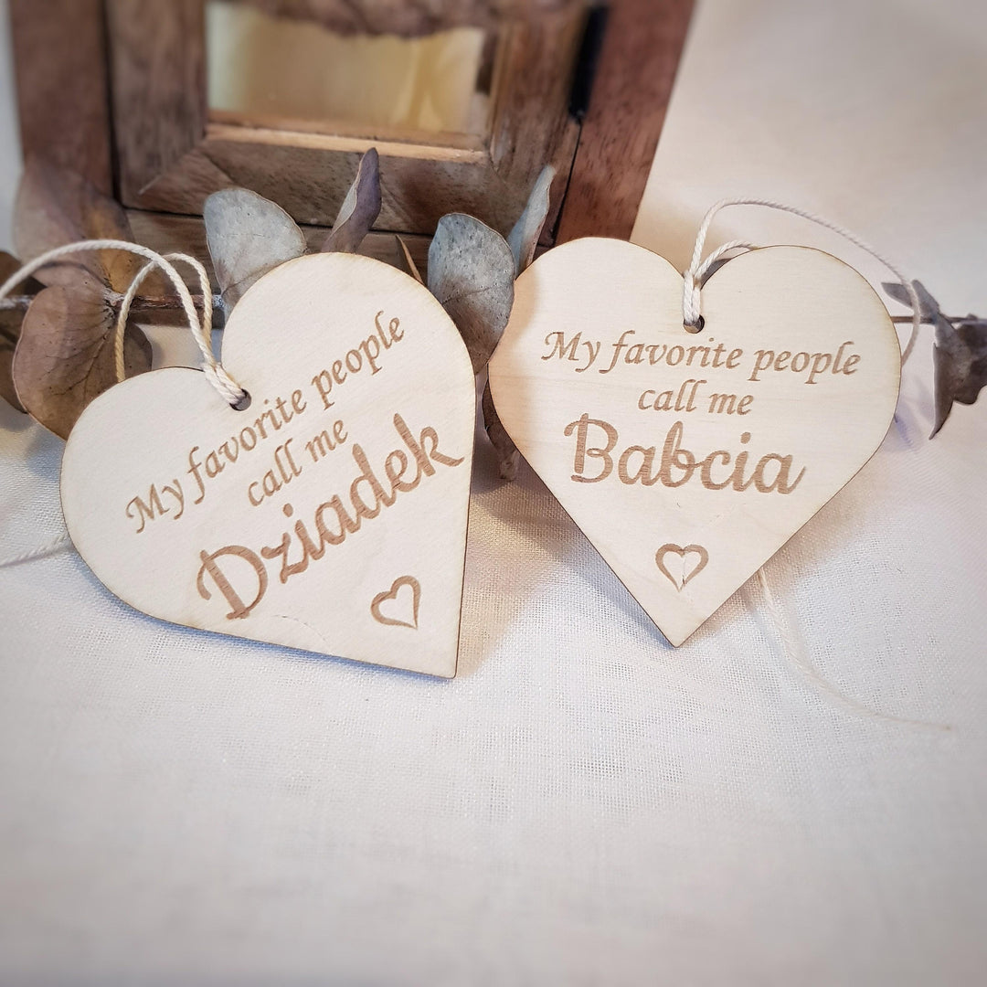 My favourite people call me Dziadek / Babcia, Polish Dzien Babci i Dziadka, Wooden Keepsake, engraved plaque, Grandparents Gift Tag