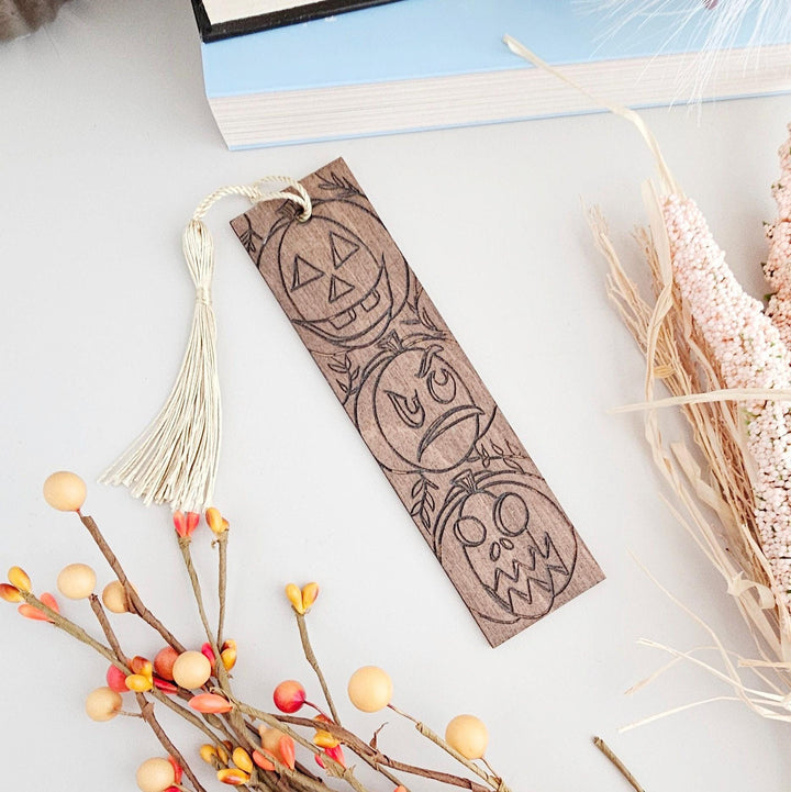 Halloween Ghost  Pumpkin Bookmark - Spooky Autumn Reading Accessory