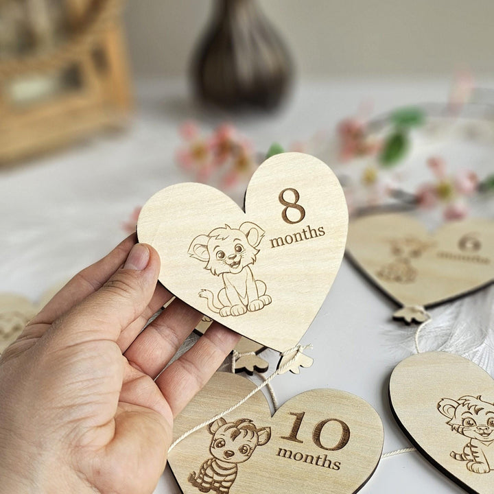 Wooden Baby Milestone Cards 1–12 Months | Baby Photo Props Keepsake