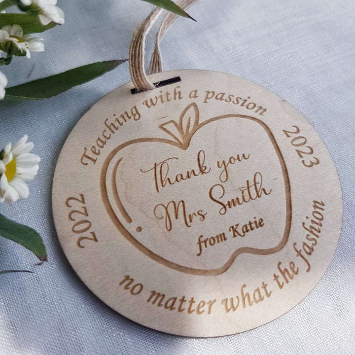 Thank your teacher wooden pendant, personalised hanging keepsake, teacher appreciation gift, end of school medal