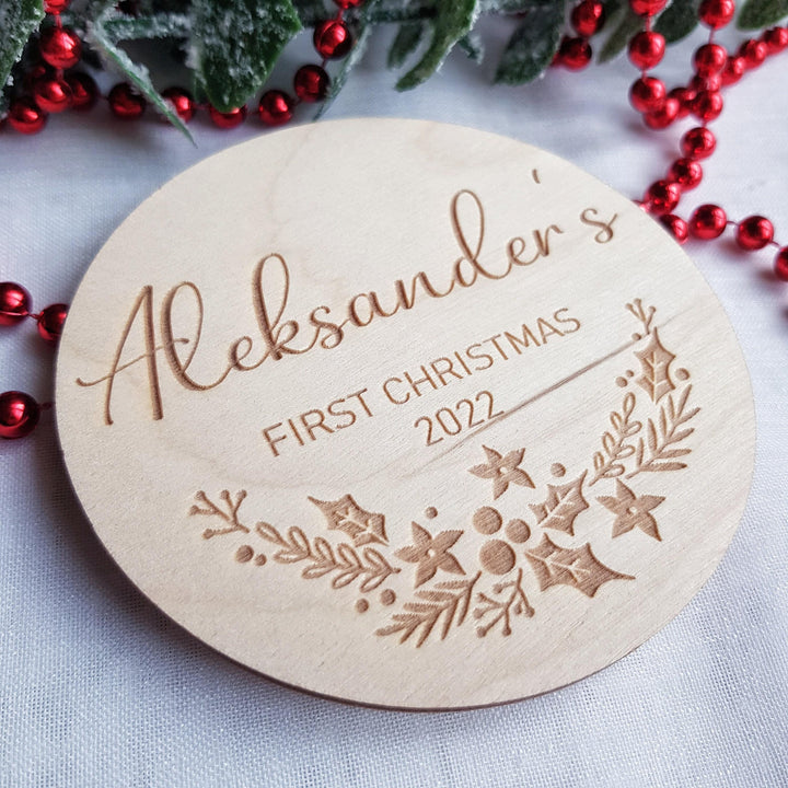 Personalised Christmas Eve Box Label - Babys First Christmas Milestone Disc Photo Prop for Social Media