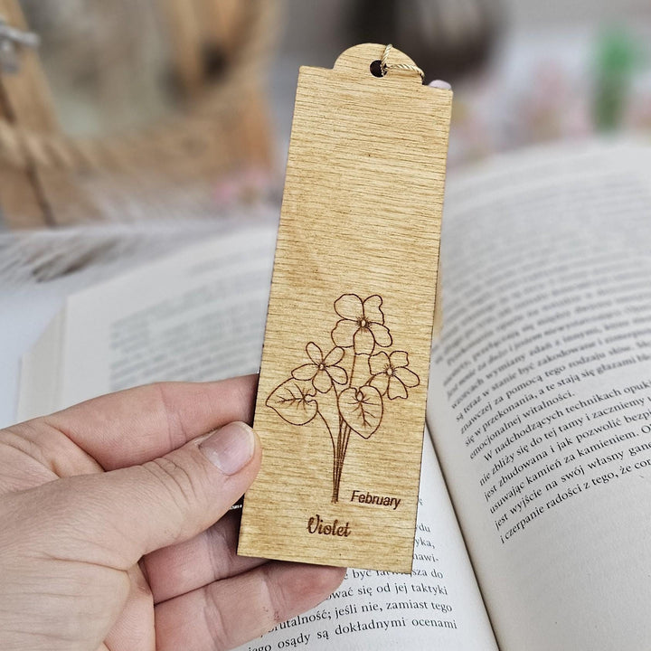 Birth Flower Bookmark February Violet - Personalised Wooden Gift for Book Lovers