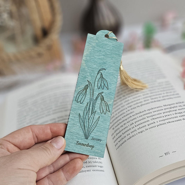Birth Flower Bookmark January Snowdrop - Personalised Wooden Gift for Book Lovers