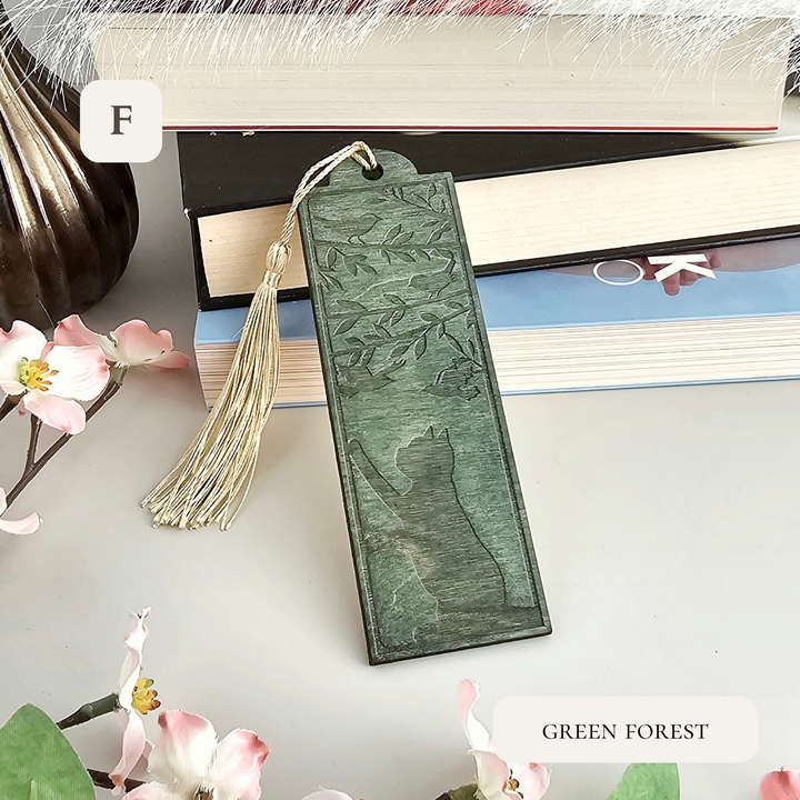 Personalised Wooden Cat Bookmark – Unique Handmade Gift for Readers