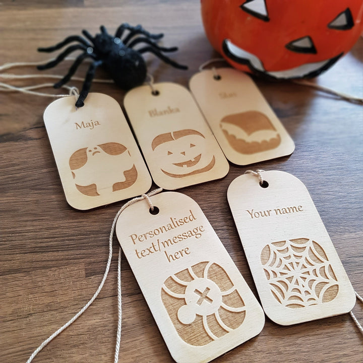 Personalised Halloween wooden basket tag, Spooky keepsake gift, Autumn ornament