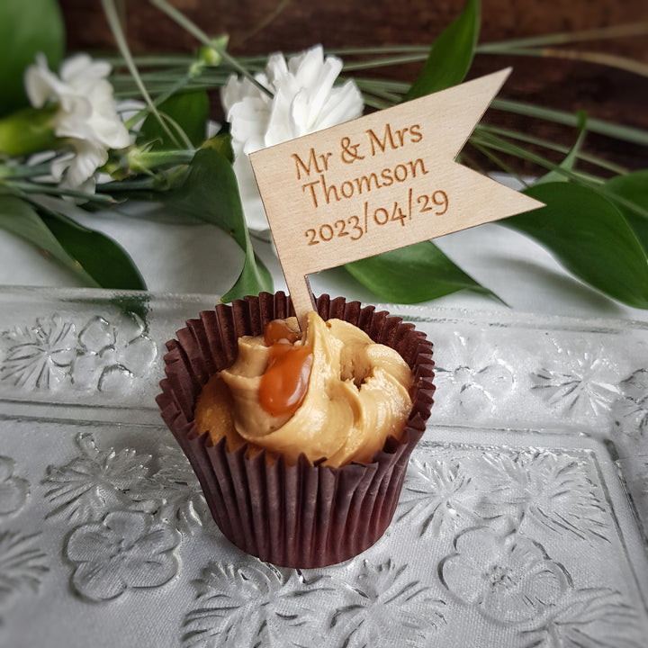 Personalised Cupcake Wooden Topper - Flag