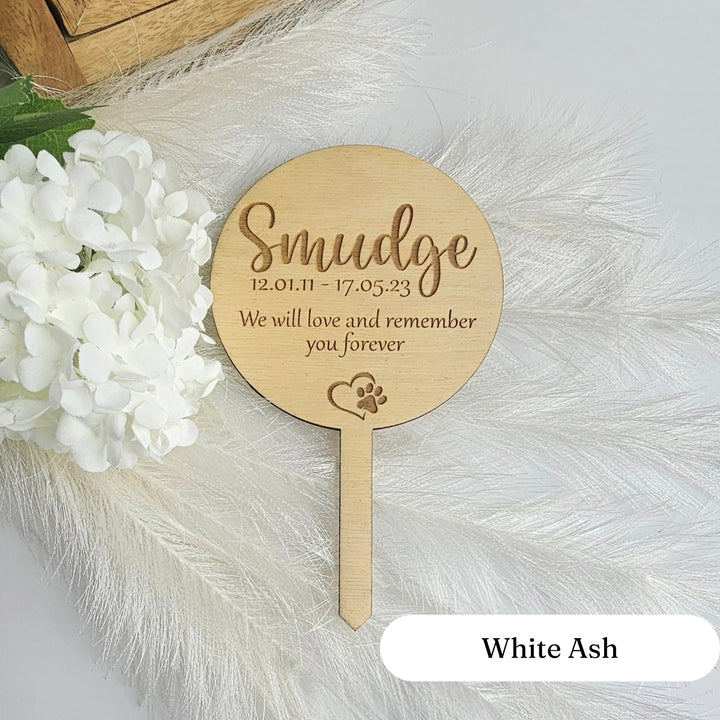 Personalised wooden plant gift tag - Round shape