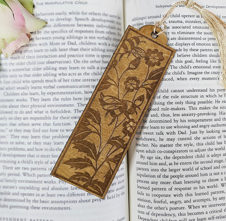 Bee Wooden Bookmark, Personalised Laser Engraved Gift for Book Lover