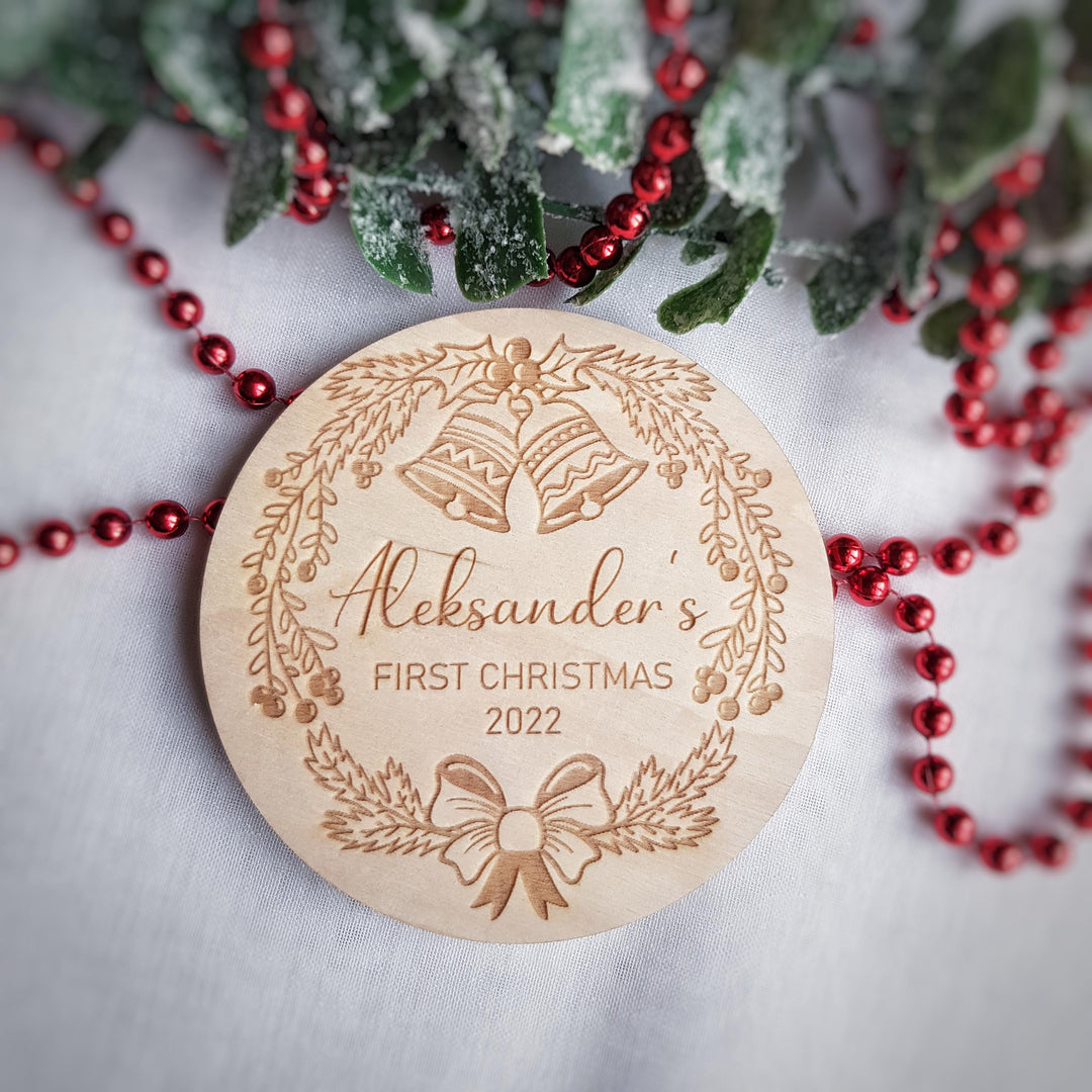 Personalised Christmas Eve Box / Crate label, Baby First Christmas disc, Milestone Card/Discs Photo Prop Plaque | Social Media Flat Lay Prop