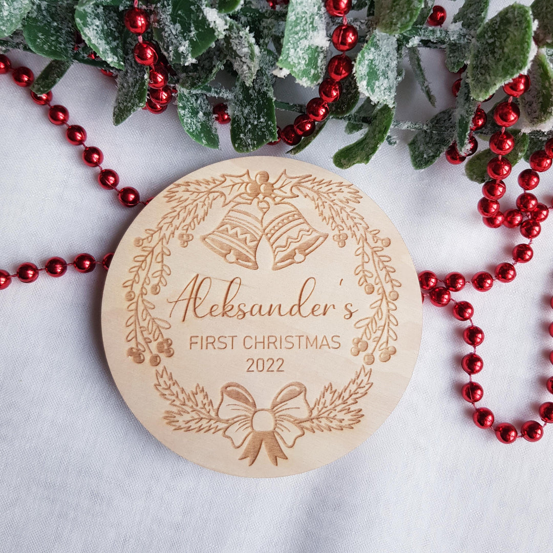 Personalised Christmas Eve Box / Crate label, Baby First Christmas disc, Milestone Card/Discs Photo Prop Plaque | Social Media Flat Lay Prop