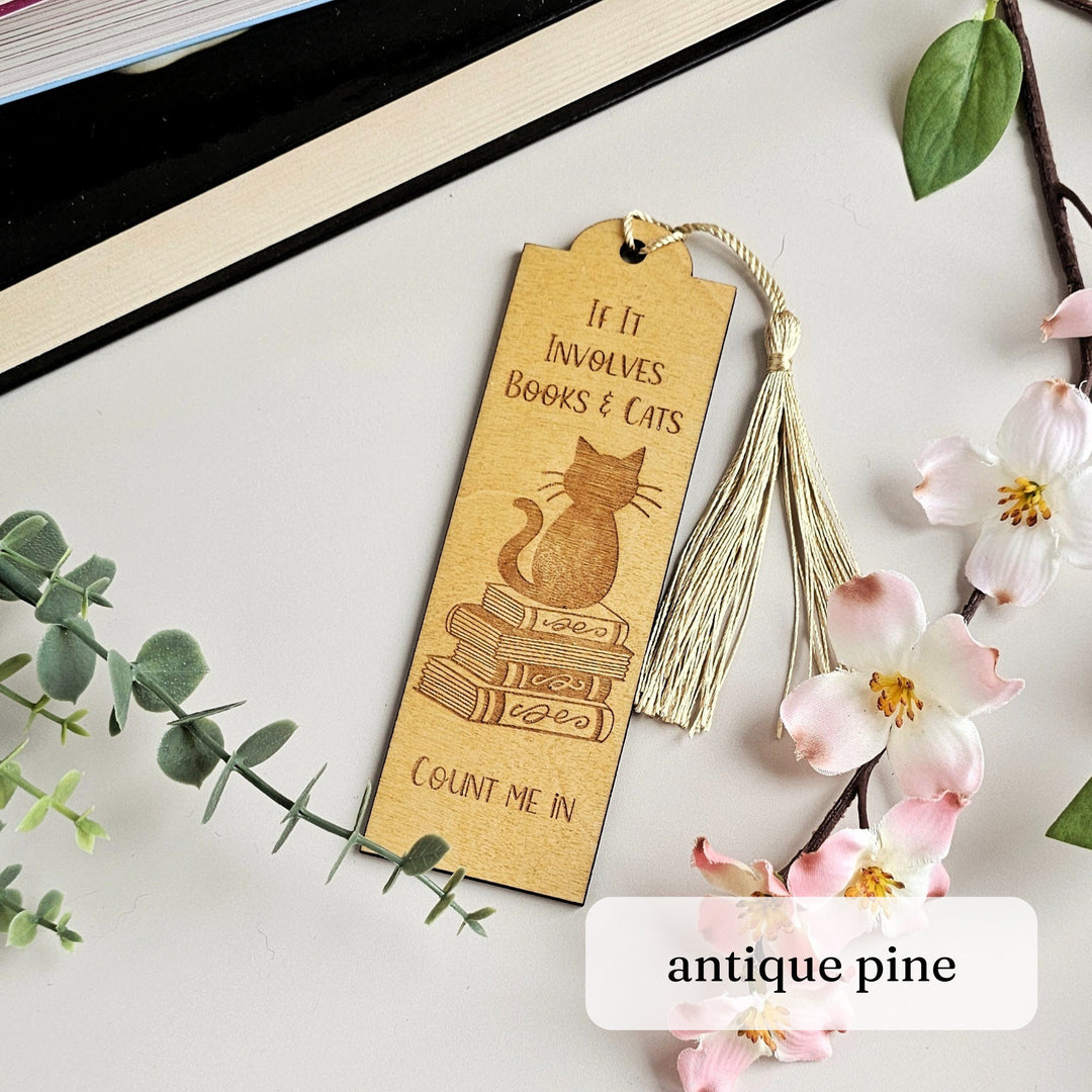 Cat and Books Lover's Engraved Wooden Bookmark - Custom Gift for Readers