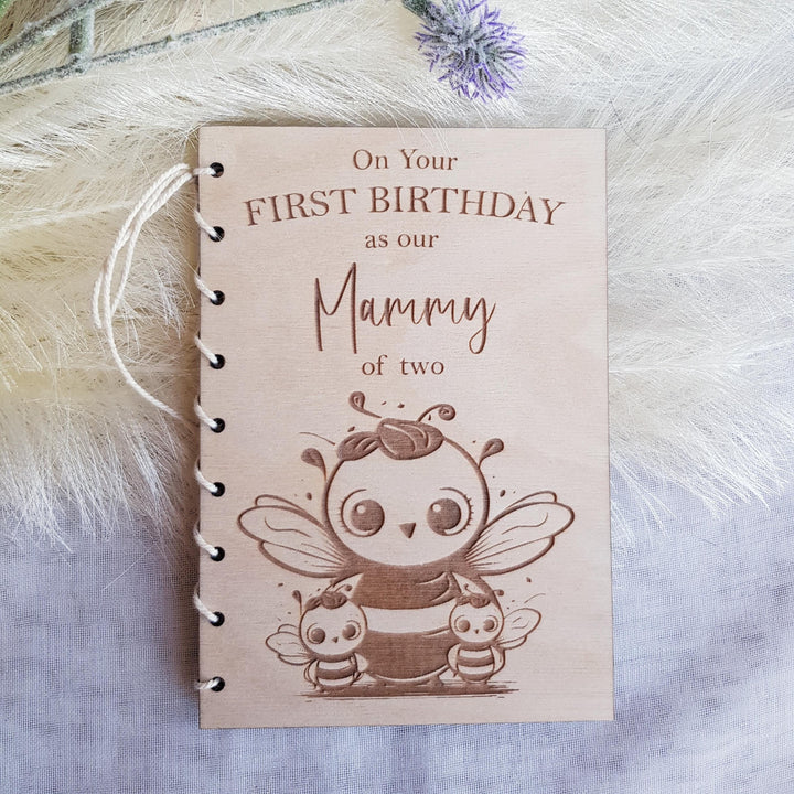 Personalised Birthday Card for Mother - Bee Mum and Child Rustic Wooden Keepsake - Perfect Gift for Grandmothers and Aunties