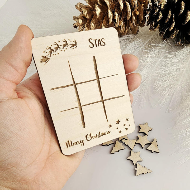 Christmas Noughts and Crosses - Tic Tac Toe, Wooden Mini Games for Kids, Personalised Table Favour, Xmas Table Decor, Secret Santa Gift